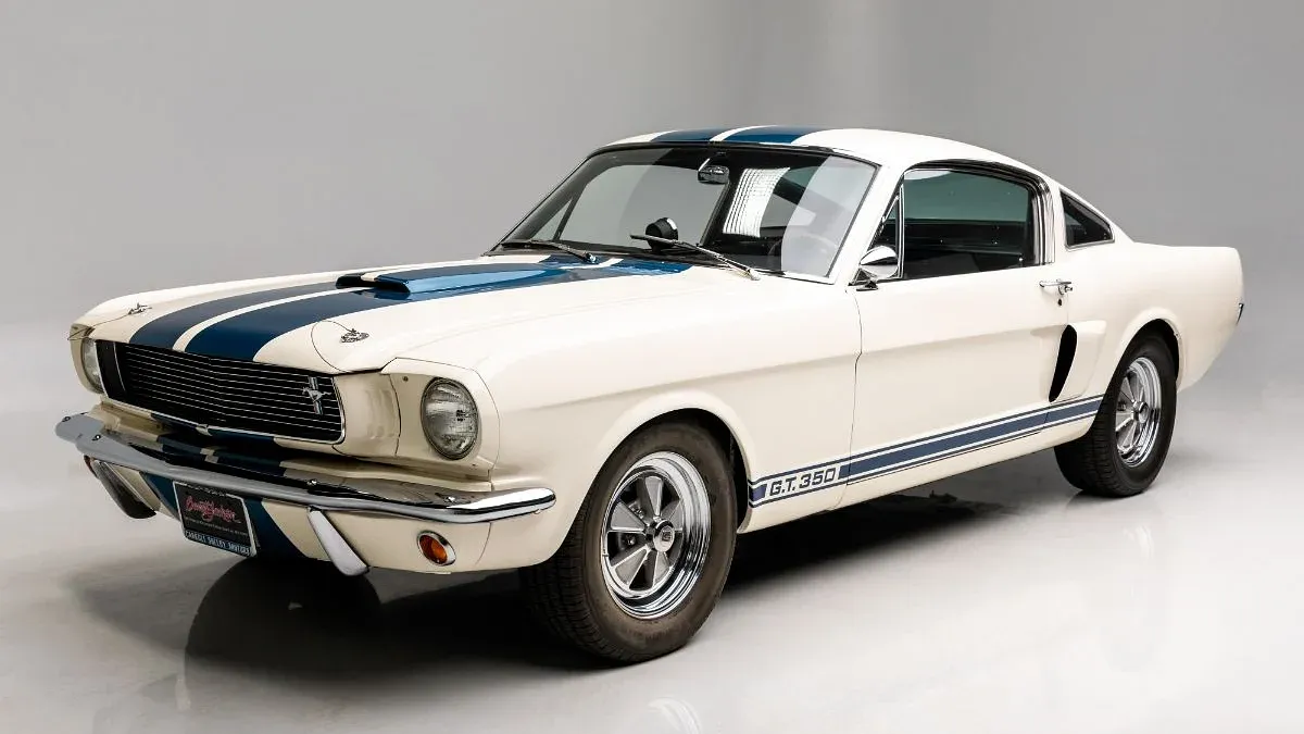 61 год Ford Mustang: как стареют поньи?
