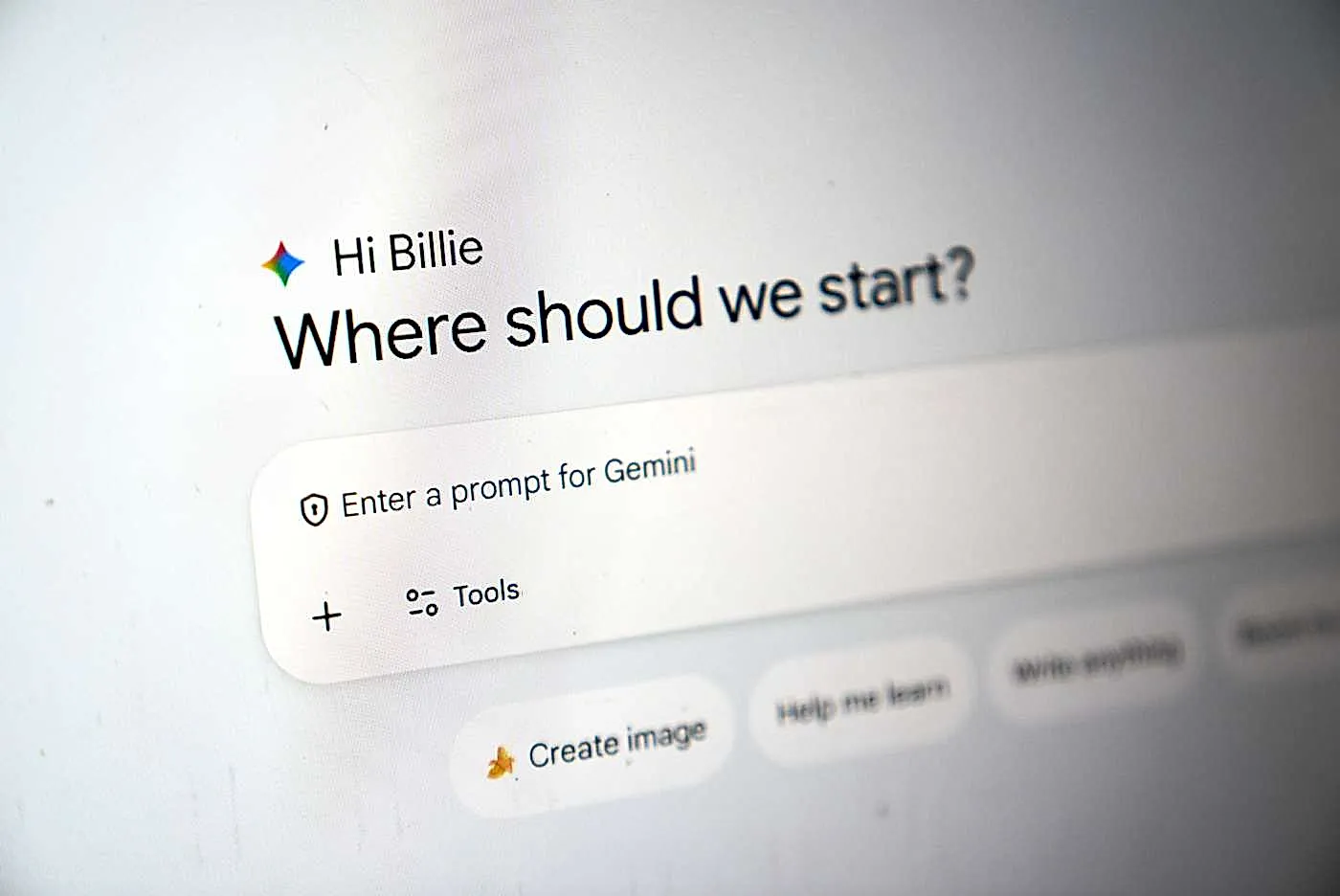 Google тащит Gemini на Mac