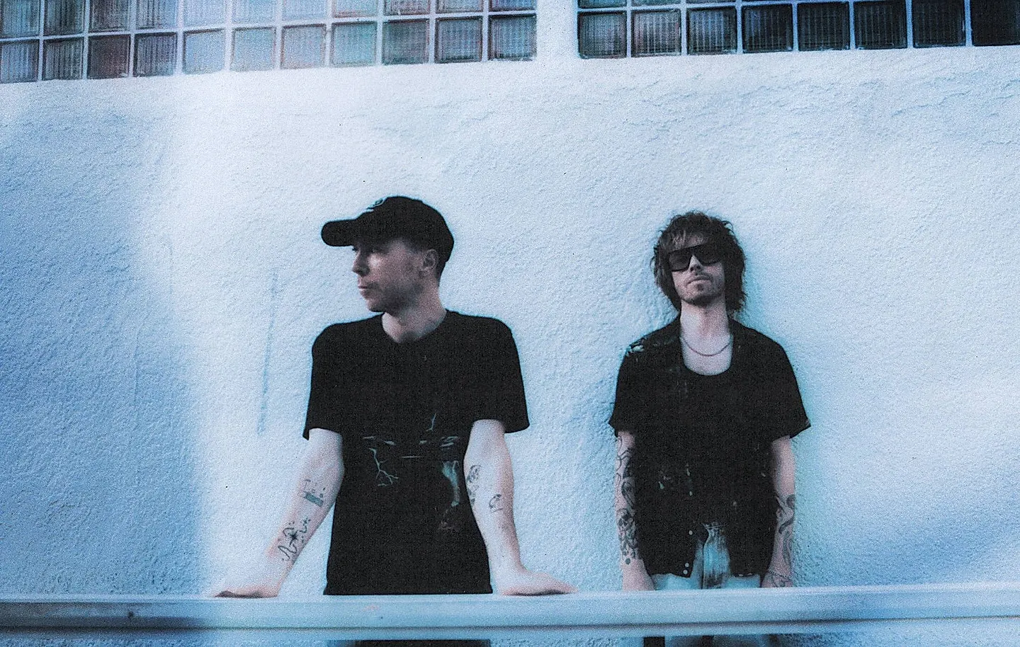 Ultimate Buzz от The Leaving