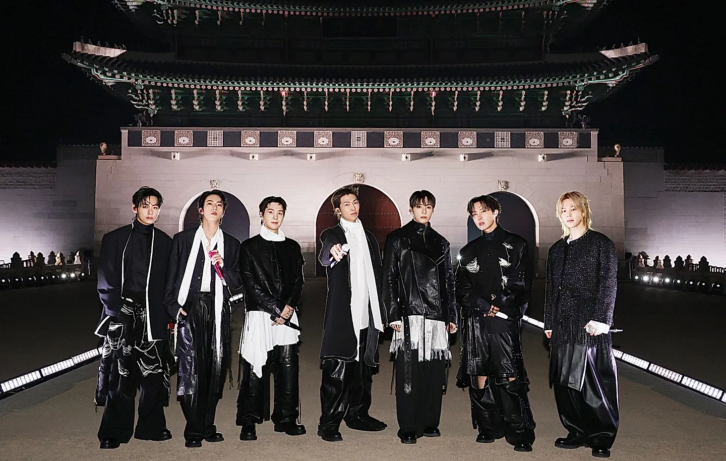 BTS вернулись и перекрыли Сеул
