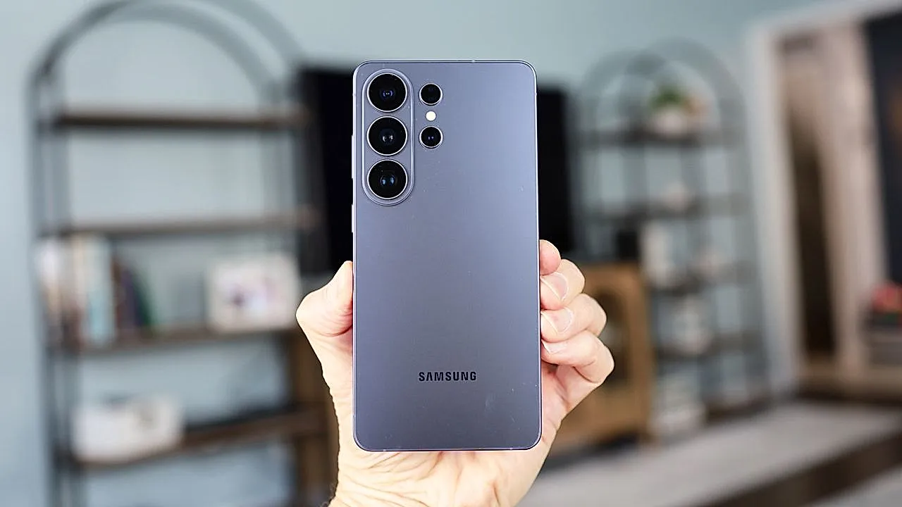 Samsung и Apple наконец-то поделились