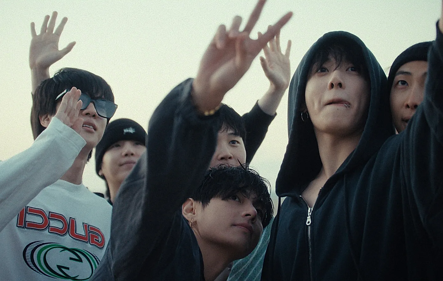 Все песни из фильма о возвращении BTS