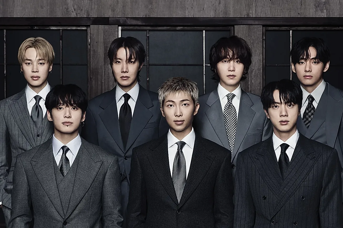 BTS снова разнесли чарты