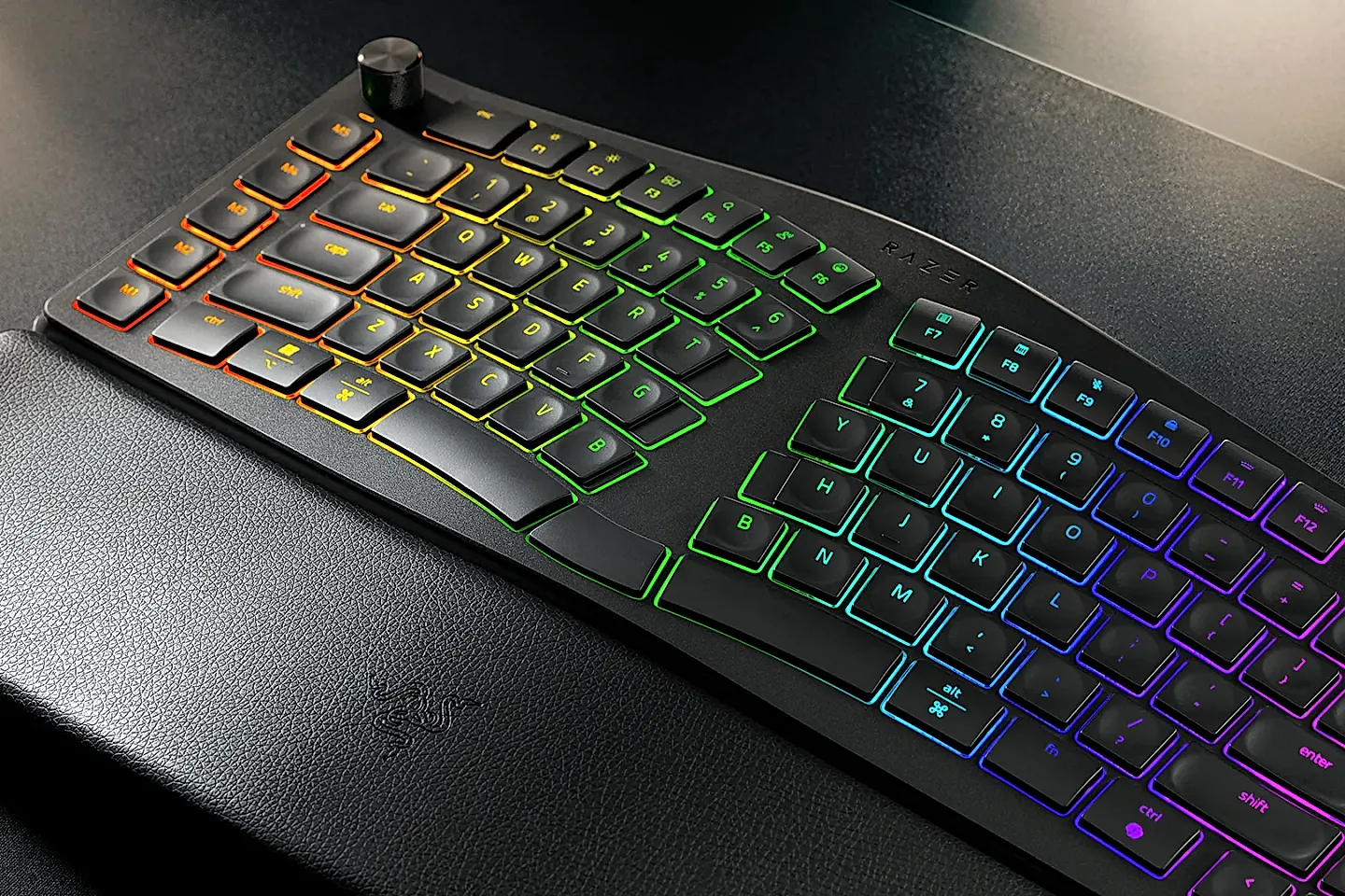 Первая split‑клавиатура Razer