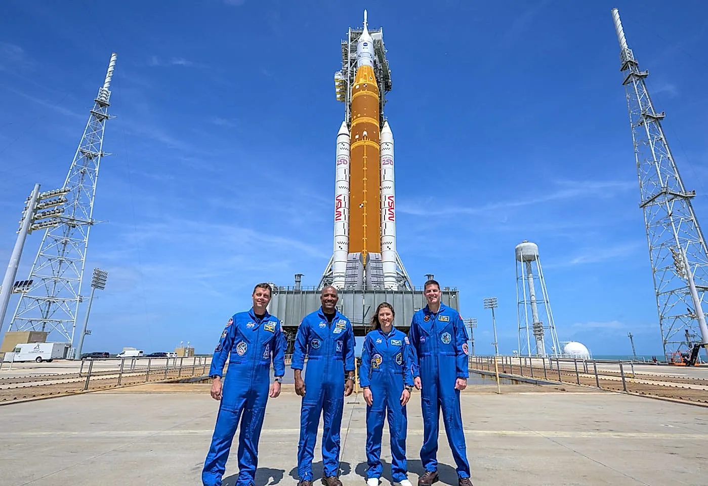 Старт миссии Artemis II