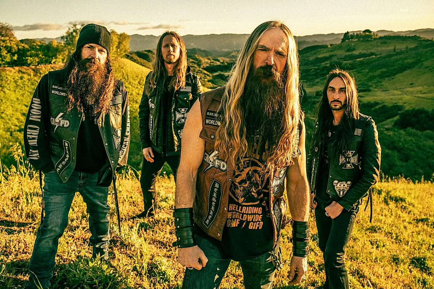 Black Label Society рвут чарты