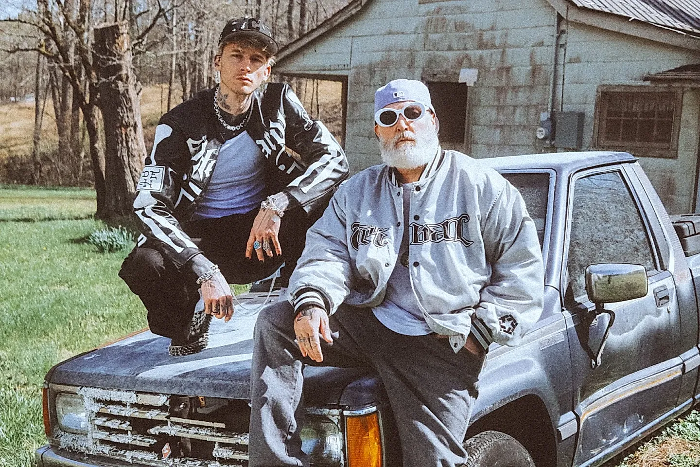 mgk и Fred Durst взорвали чарты с «Fix Ur Face»