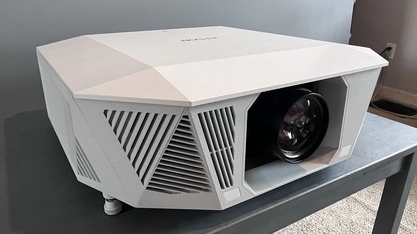 Epson QL7000: яркость с недостающей глубиной