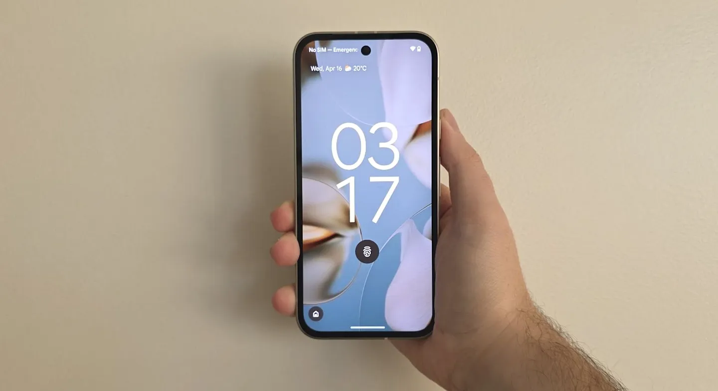Google идет в ногу с Apple и Samsung — наконец-то обновление экрана Pixel