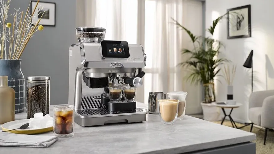 Кофе за 5 минут: новинка De'Longhi с молоком и чудесами