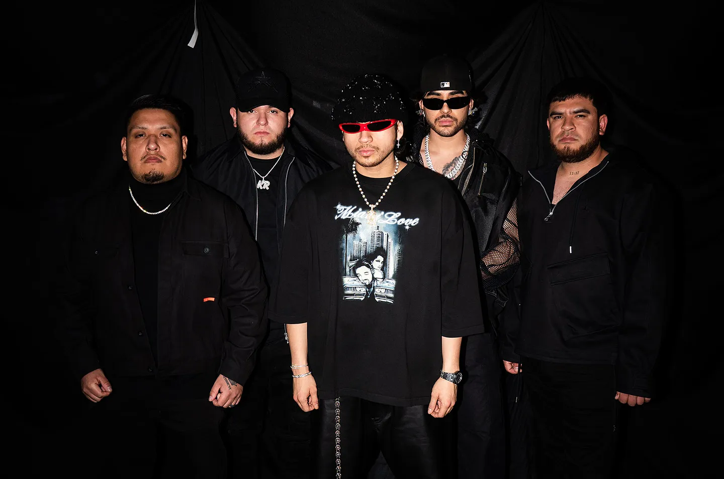Fuerza Regida с '111XPANTíA' взял первое место в чарте Top Latin Albums