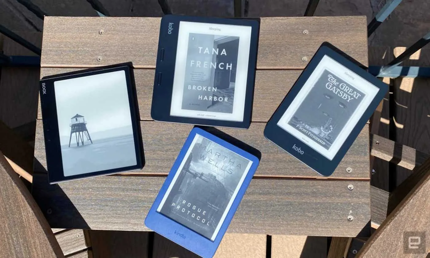 Трамп заканчивает с библиотеками: Дайте-ка мне хавать ваши книги!