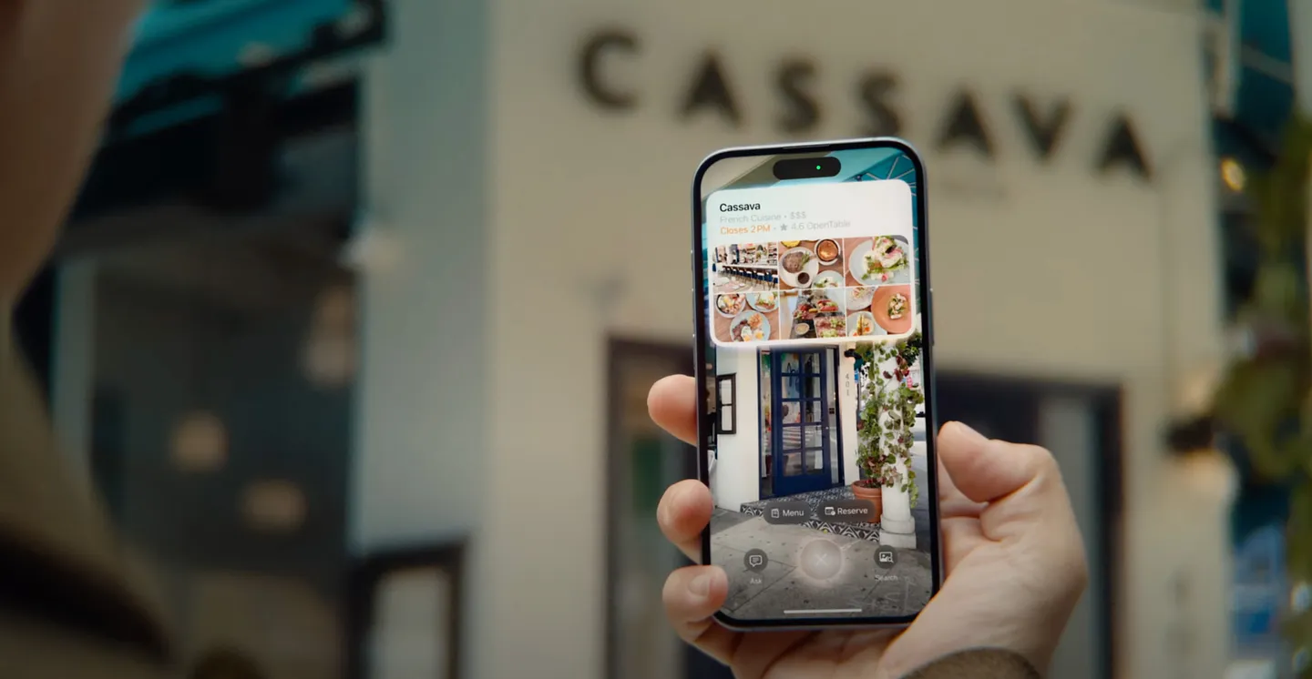iPhone наконец-то стал умнее: Gemini Live для всех