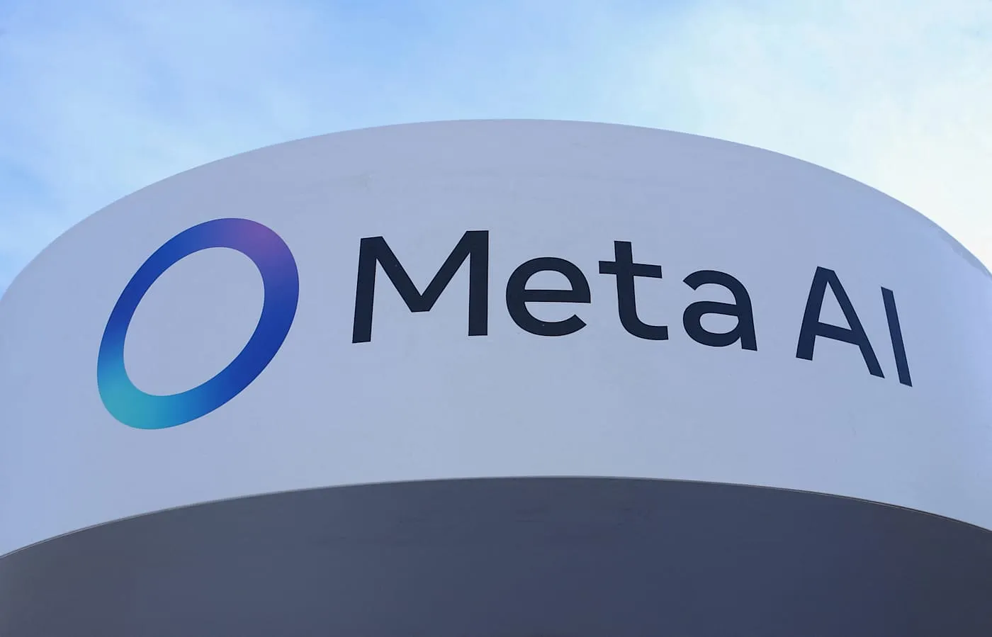 Meta и её ядерные амбиции: от пчёл до гигаватт