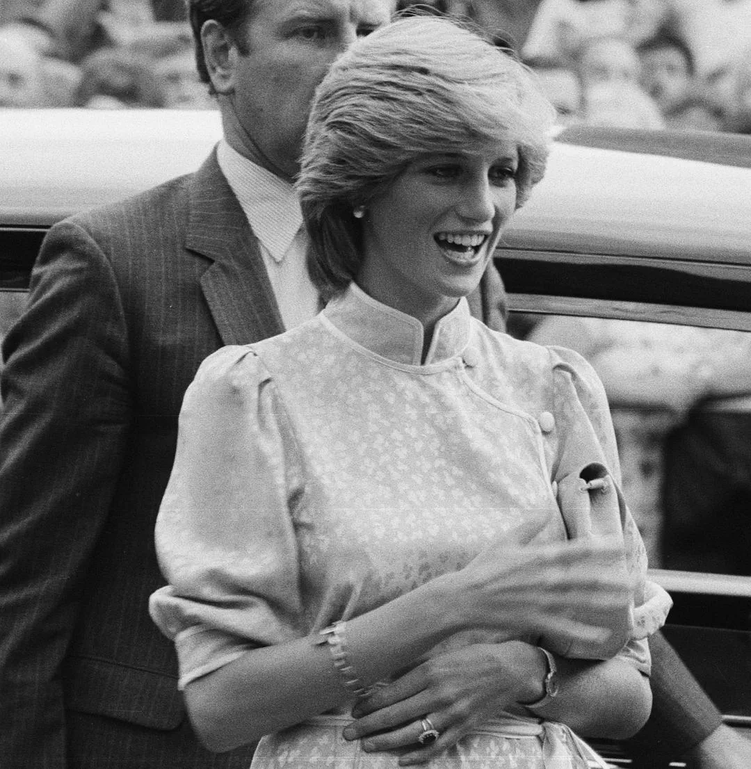 Бабушка Дианы предупреждала: монаршая шутка – не для тебя